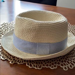 12-18mo straw hat